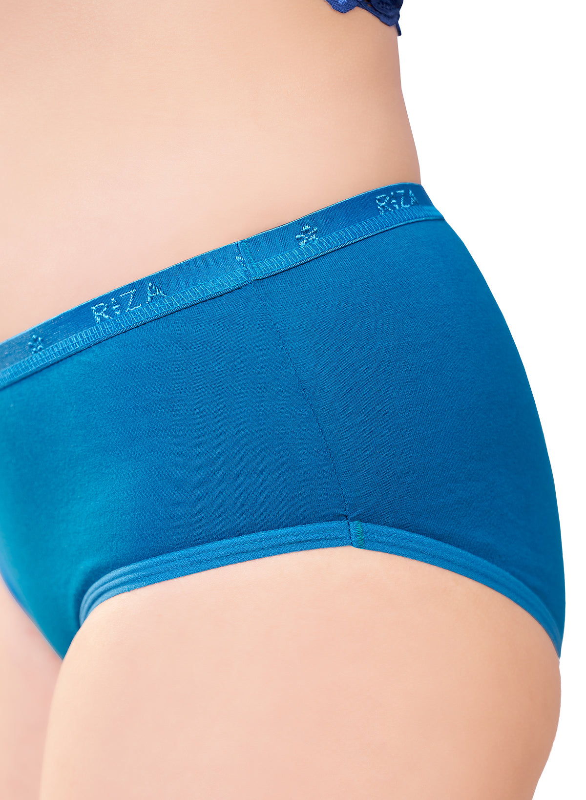Komal Panty